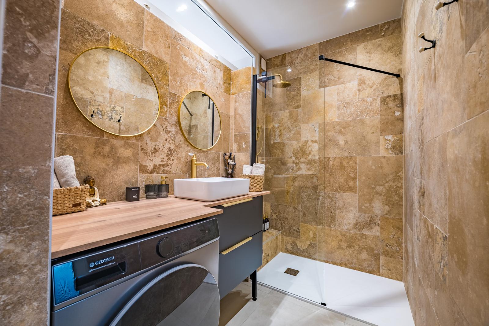 WhatsApp Image 2025-11-30 at 10.09.314