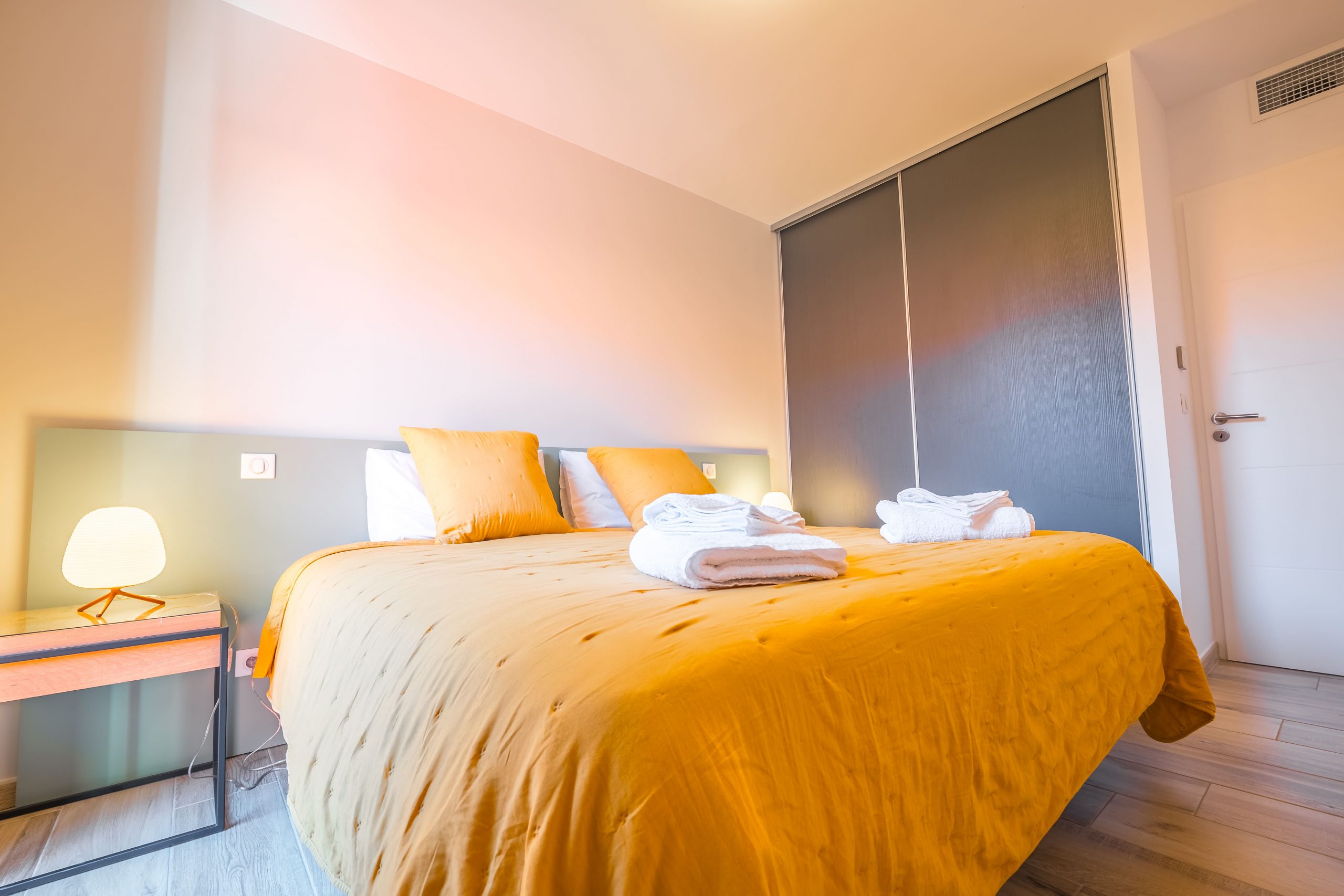 1ère Chambre RDC 02