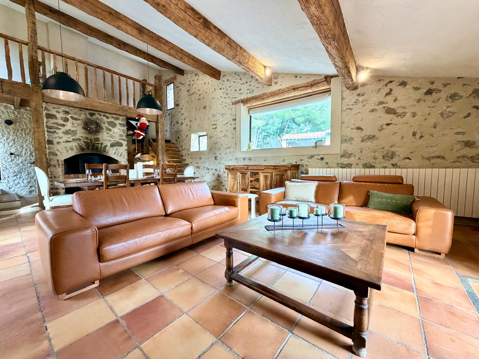 WhatsApp Image 2025-12-02 at 14.58.19